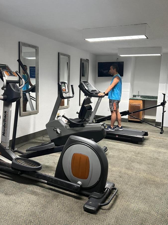 Apm Inn & Suites - Jacksonville Bagian luar foto
