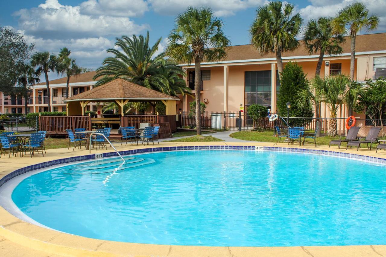 Apm Inn & Suites - Jacksonville Bagian luar foto